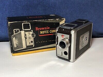 Cámara de cine Kodak Brownie de mediados de los años 50 8 mm en caja original no 83 cuerda
