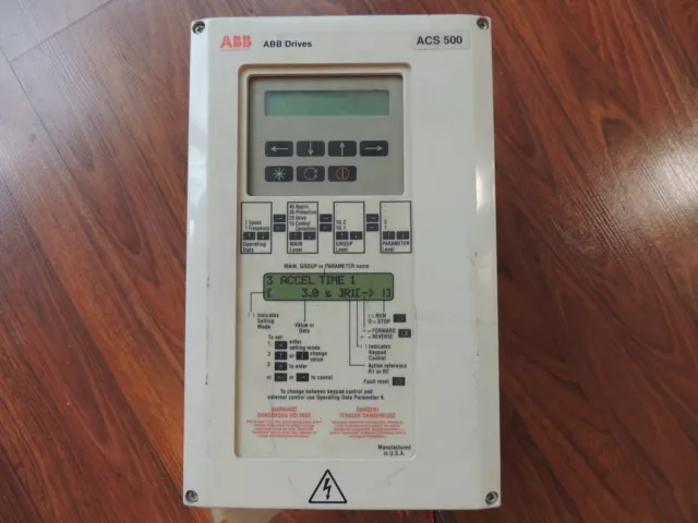 ABB ACS501-002-4-00P2 ACS 500 Series 3HP 4.8A Variable Frequency Drive