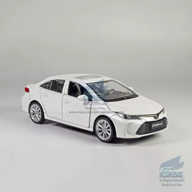 1:43 Toyota Corolla Hybrid Model Car Diecast Toy Vehicle Collection Gift White 3