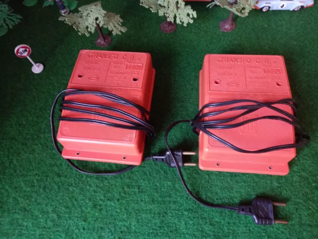 2 transformateurs CR orange pour circuit routier et ferroviaire électrique JOUEF