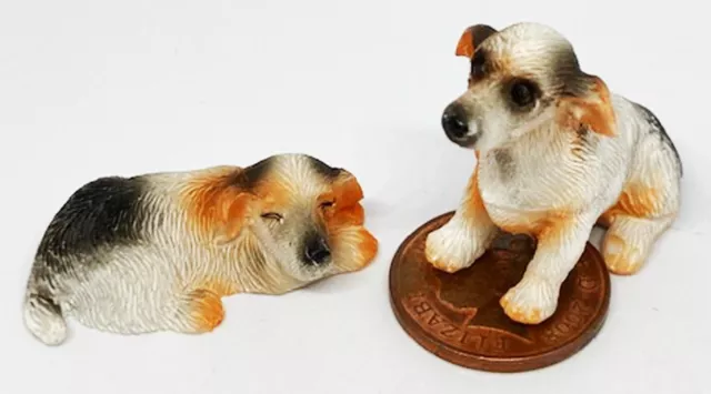 Dolls House Resin Dog Pair Black & White Jack Russell Puppies Tumdee 1:12 Scale