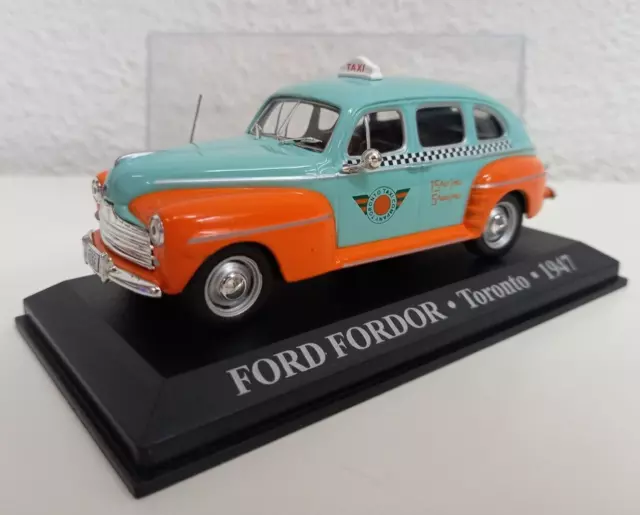 Ford Fordor Toronto 1947 1/43 IXO Box Showcase