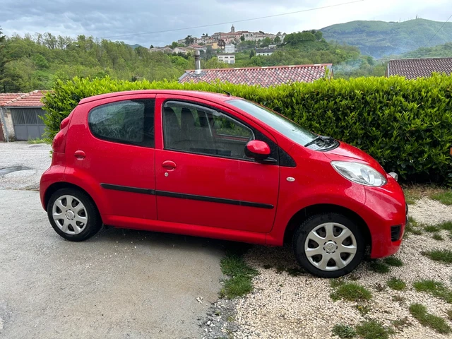 auto usata Peugeot 107