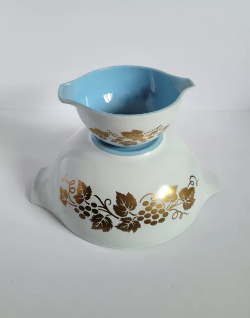 Vtg Pyrex Delphite Blue Gold 2pc Chip & Dip Bowl Set Grapevine No Holder 441/444 Vtg Pyrex Delphite Blue Gold 2pc Chip & Dip Bowl Set Grapevine No Holder 441/444