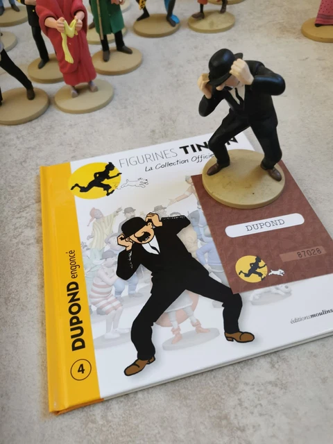 FIGURINE TINTIN COLLECTION Officielle Dupond Baigneur Numero 55 EUR 35
