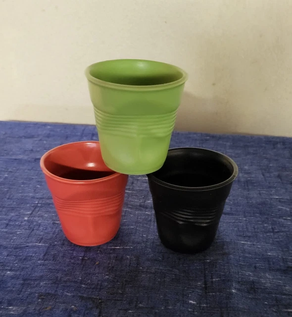 Tasse Revol Béatrice Pène 'Flag' - Gobelet Froissé Drapeau Anglais, 8cl, Porcelaine, Multicolore