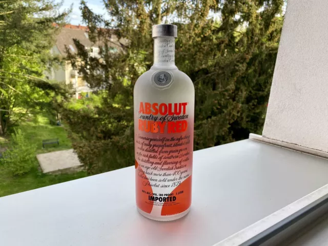 Sealed - Old Edition - Ruby Red 1L - Absolut Vodka Sammlung