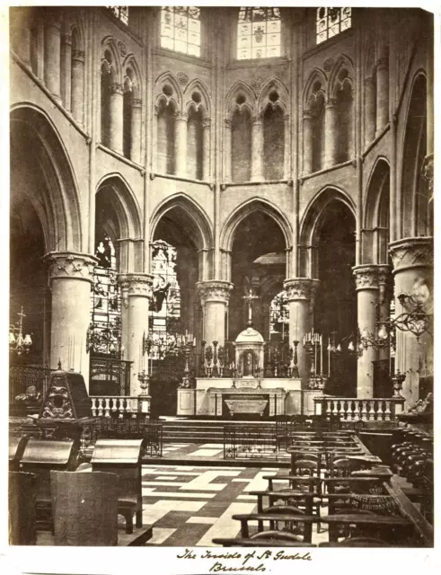 Belgique, Bruxelles, Ste Gudule, Intérieur  Vintage albumen print.  Tirage alb