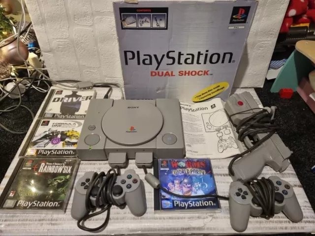 PlayStation 1 PS1 Console BUNDLE Lot, 28 Games, Spider-Man, Star Wars,  TESTED