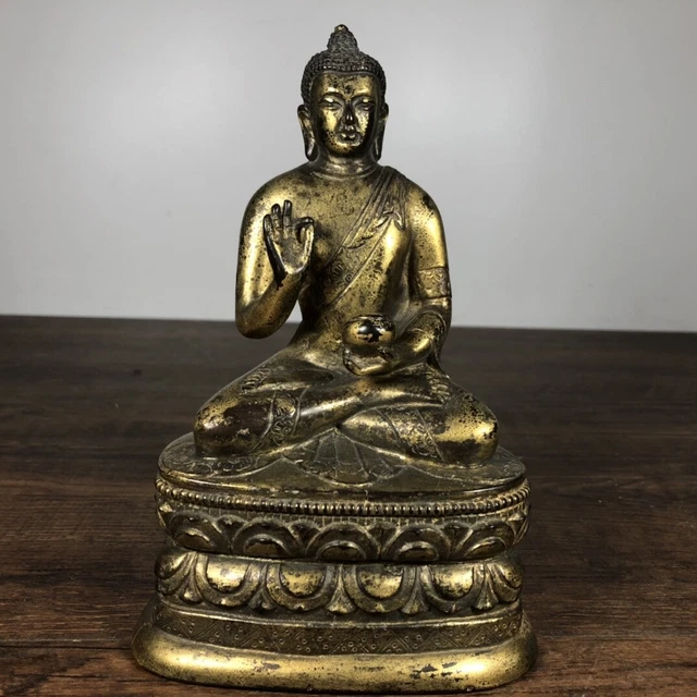 Chinese Exquisite Handmade Buddha Gilt Bronze Statue