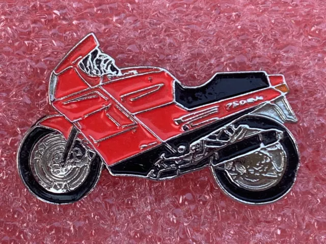 T36 Pins Moto DUCATI 750 PASO Italie 1986 Motorcycle Motorrad Vintage lapel pin
