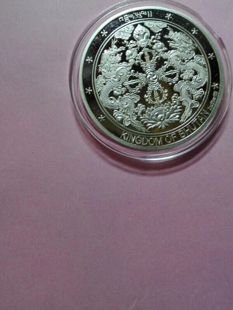 2005 bhutan world wonders india taj mahal 2oz silver coin
