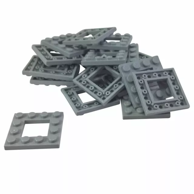 20 LEGO Plate, Modified 4 x 4 with 2 x 2 Cutout Gris-Bleu Clair