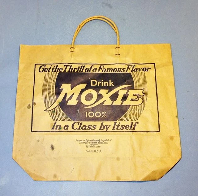 SCARCE Vtg DRINK MOXIE / CLASS BY ITSELF Soda Shopping Carrying Bag 11.5x13x3.5