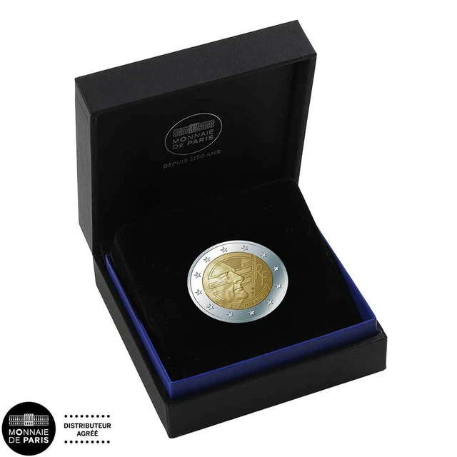 thumbnail image 2 of 2012 Spain 2 Euro Commemorative Coin – 10 Years Of Euro – UNC Bi-Metallic 2 of 4