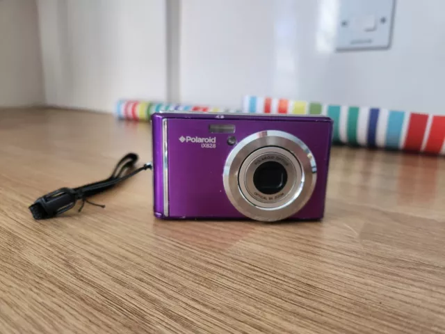 Polaroid iX 828N 20MP/Optical 8 x Zoom camera - PLEASE READ