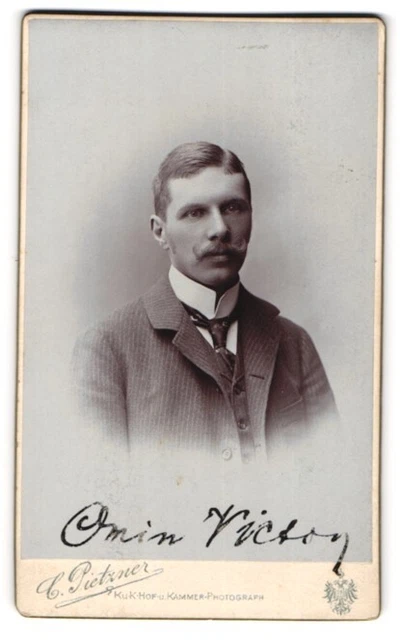 Fotografie C. Pietzner, Wien, VI. Mariahilferstrasse 3, Bürgerlicher mit Stehkr