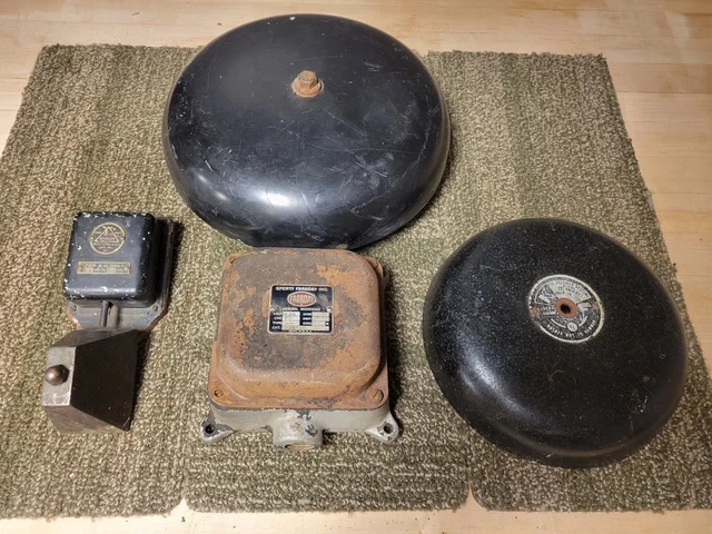 Vintage Faraday Cast Iron Industrial Fire Signal Alarm Bell Wall Mount Lot