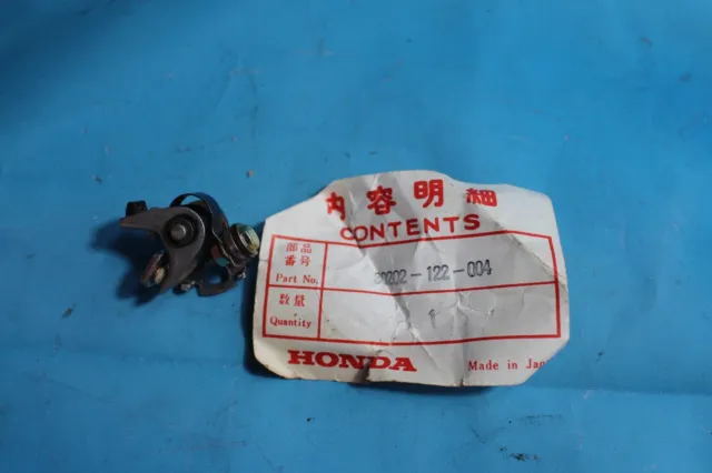 Honda Pa50 Set Of Ignition Points-30202-122-004-Nos