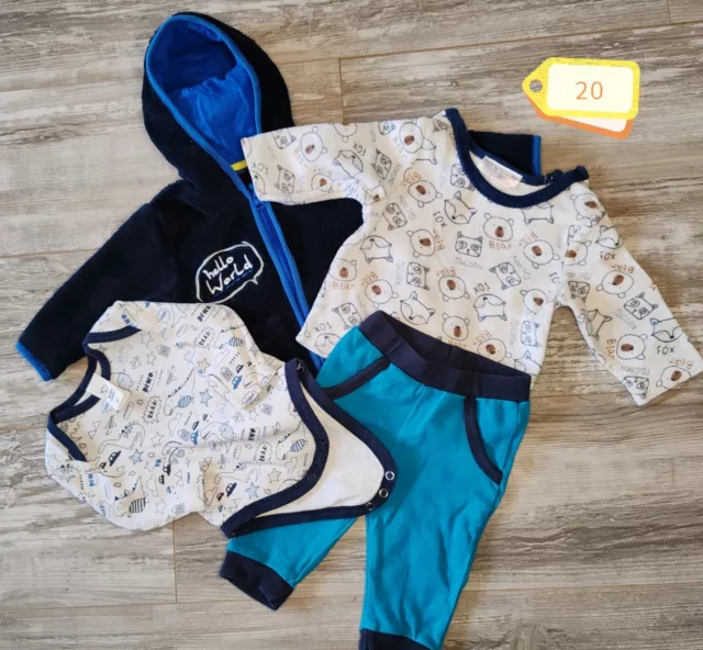 20) Baby Set Blau Gr. 62, Kuscheljacke Shirt Fuchs, Body Dino, Hose Uni  4 Teile