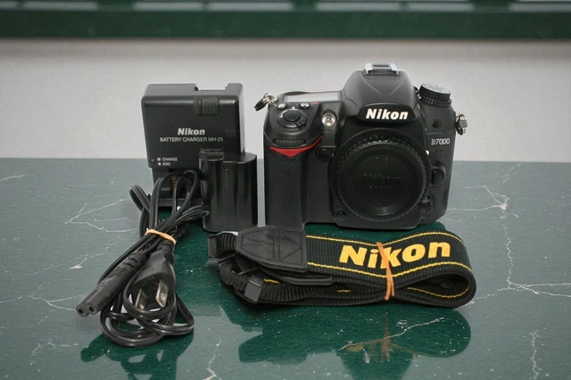 NIKON D7000 3 Lenses 70-210Mm 105Mm 28-85Mm $1,456.53