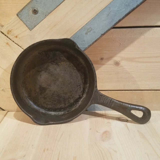Vtg Martha Stewart Enterprises MSE Cast Iron Skillet Frying Pan 6" - Swanky Barn