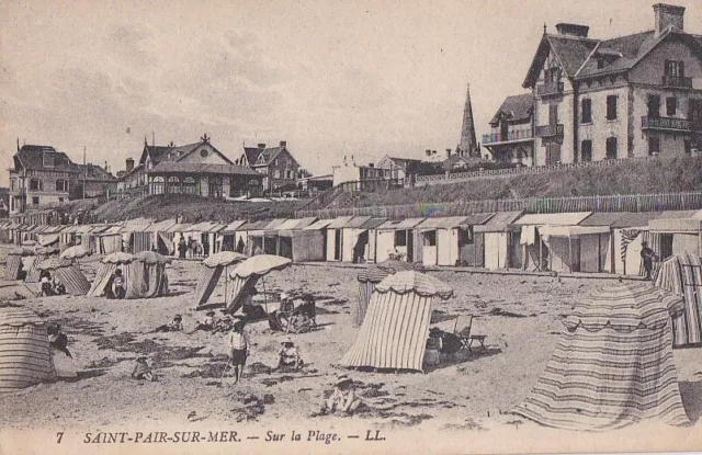 CPA 50 Env. Donville Granville SAINT-PAIR /MER Sur la Plage - Villas 1921
