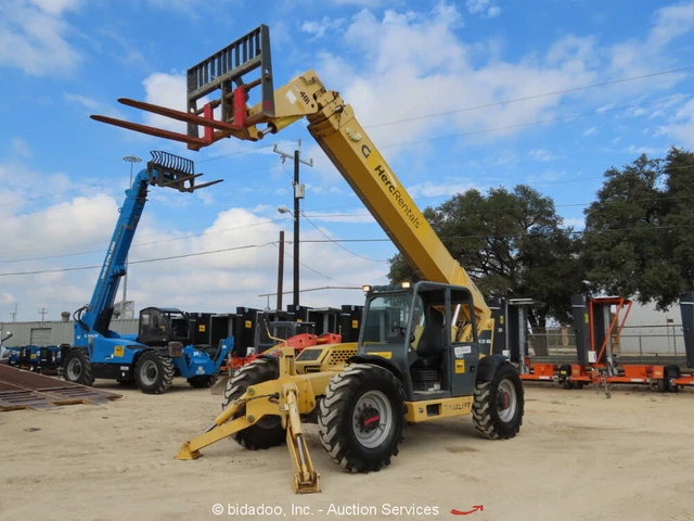 2017 Gehl DL1255 12K Telescopic Reach Forklift 55' Telehandler