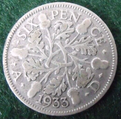 1933 GEORGE V SILVER SIXPENCE  ( 50% Silver )  British 6d Coin.   419