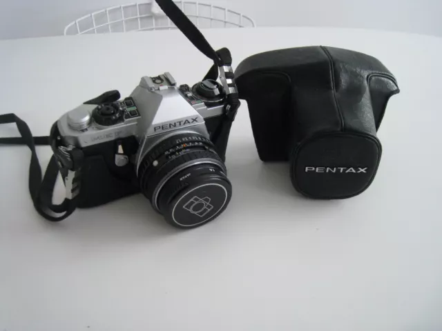 Vintage Pentax ME F 35mm SLR Film Camera w. 1:1.7 50mm Asahi Lens