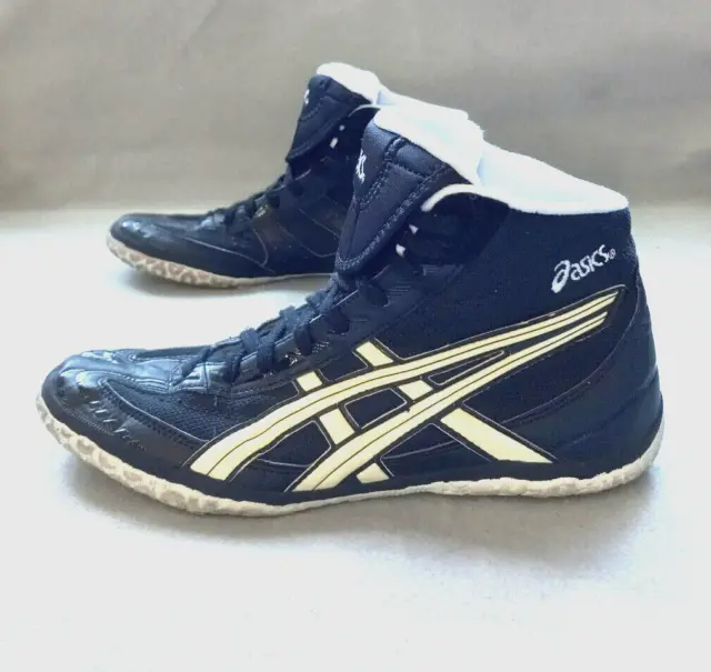 ASICS fuerte Mens size 10 wrestling shoes black white athletic high top sneakers