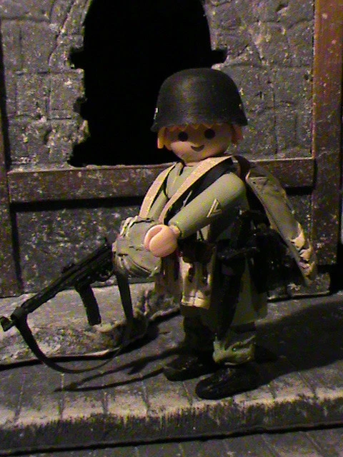 Fallschirmjäger Regiment ALPINE MINIATURE B004 1/16ème maquette char promo