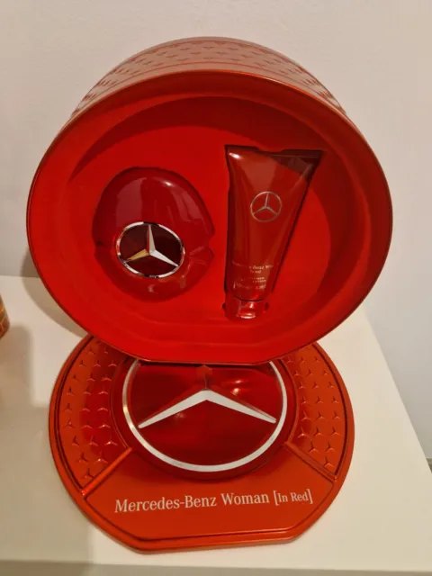 Coffret Mercedes Benz Woman In Red