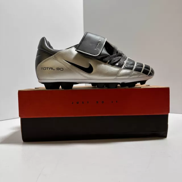 Nike total 90 versatract deals