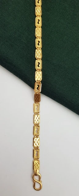 HIGH FINISH PLAIN Yellow Gold Bracelet 22K 8