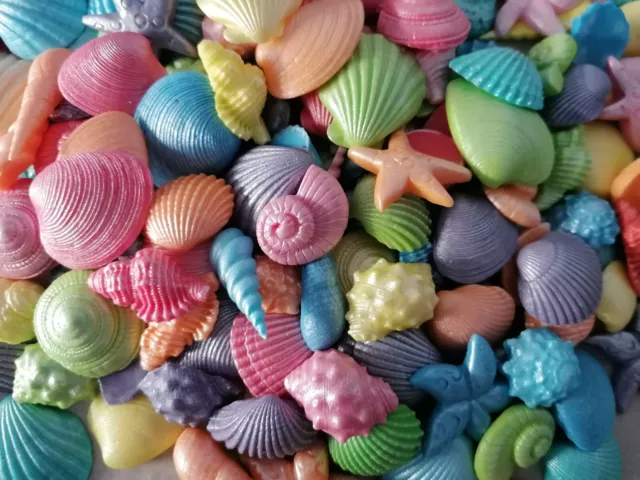 24 Edible Sugar Icing Sea Shells Shimmer Beach Cupcake Toppers Cake Mermaid 3