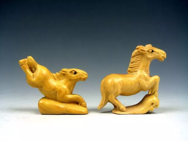 2 Solid Boxwood Hand Carved Japanese Netsuke Sculptures Running Horses #07192001