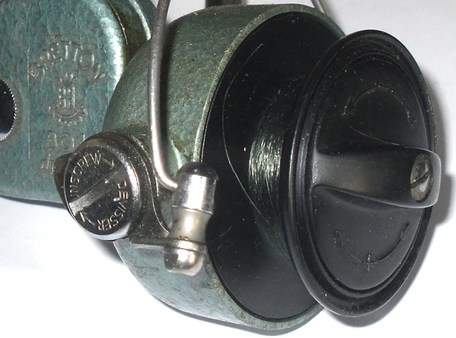 MOULINET ANCIEN DE pêche BRETON 804 (AVec écusson de Savoie) EUR 21,20