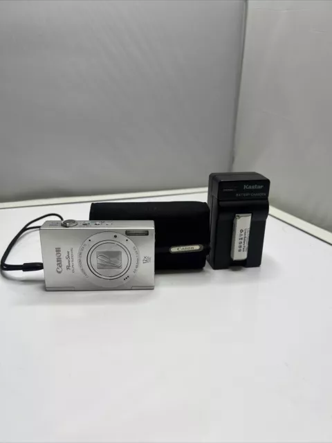 Canon PowerShot ELPH 520 HS 10.1 MP Compact Digital Camera Silver