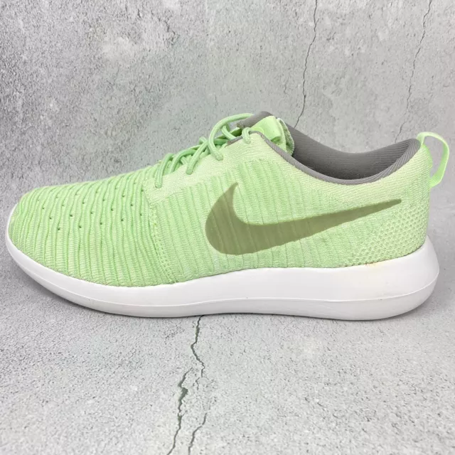Roshe 2 flyknit women's hotsell