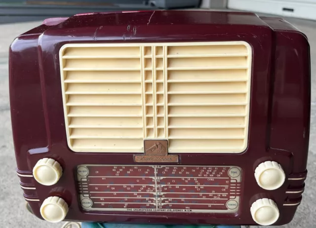 HMV Little Nipper valve radio