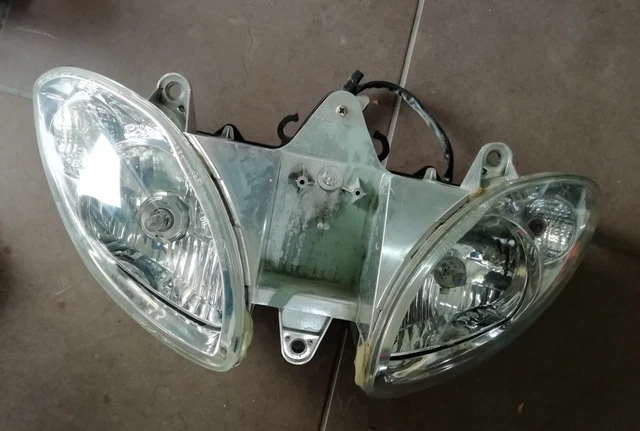 Faro / Fanale Anteriore Piaggio X9 200 Evolution 2003 Ultimo Pezzo