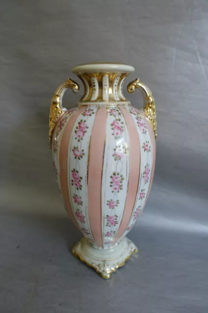 Noritaké Japon  vase en porcelaine émaillée dorée