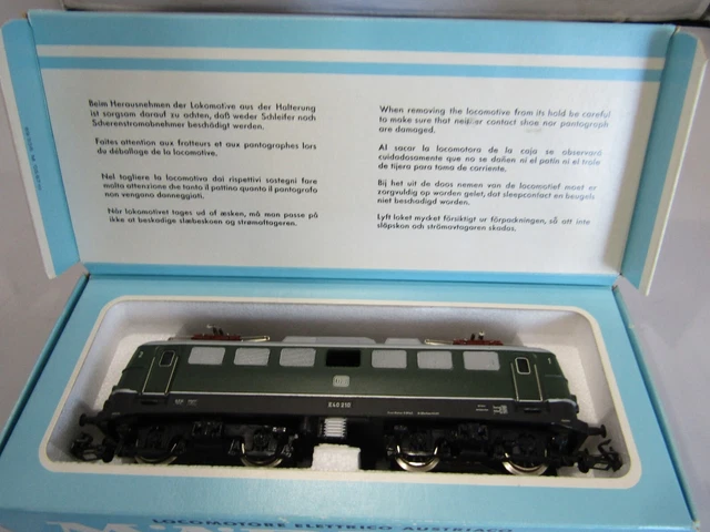 Rame SNCF Marklin HO – 3 Voitures De 2ème Classe – Electrique NEUF