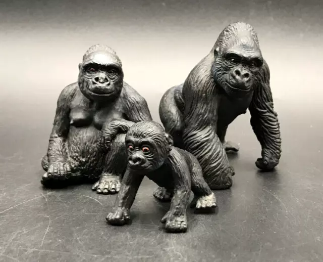 Wild Life GORILLA FAMILY MALE FEMALE INFANT Schleich 2001 Retired 14196, 97, 98