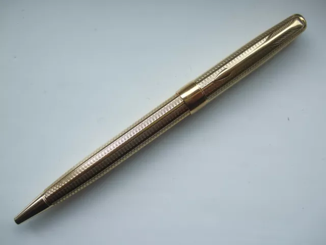 PARKER Sonnet Cascade Gold Plated Ballpoint Pen