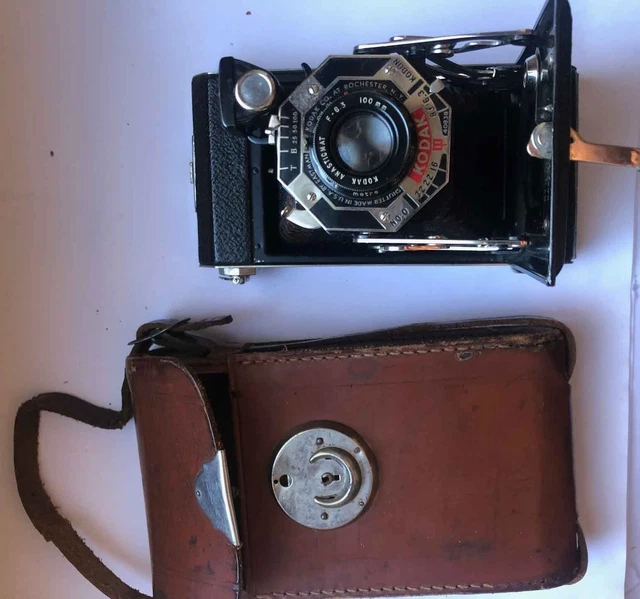 Appareil Photo Ancien Kodak Avec Objectif Angénieux Anastigmat F/4.5 100mm - Occasion, Vendu En L'état