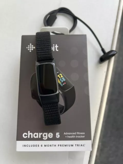 Fitbit Charge 5 Aktivitätstracker - Schwarz/Edelstahl Graphit