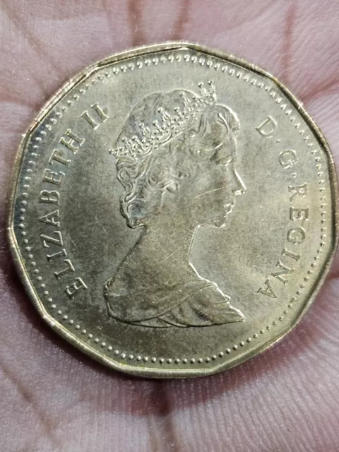 Canadian One Dollar Loonie Coin $1 Canada Elizabeth II D.G. Regina 1987 Circ. 05
