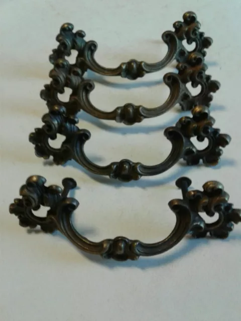 Vintage /Antique Handles Drawer Pulls Dresser Handle Furniture Hardware Lot Of 4
